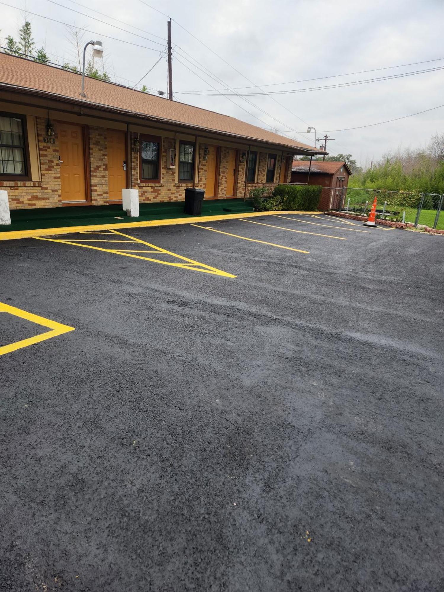 Walnut Forest Motel Austin Exterior foto